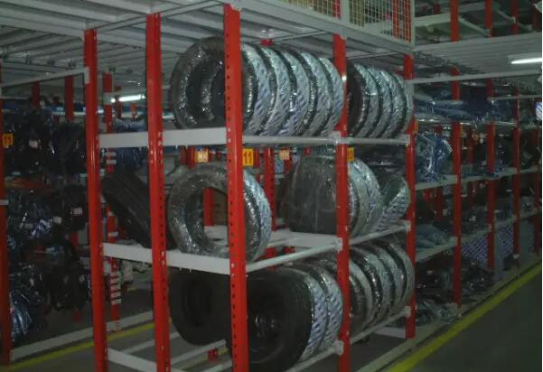 輕型層板貨架 輕型層板貨架