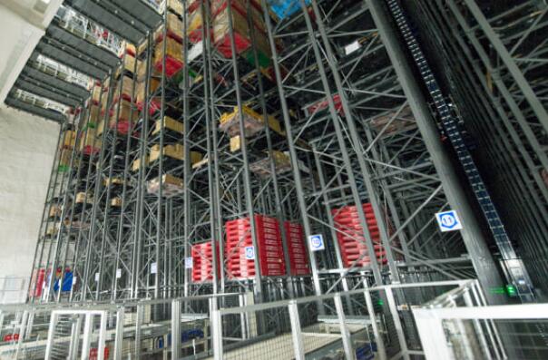 貫通式立體倉(cāng)庫(kù)有什么特點(diǎn)？