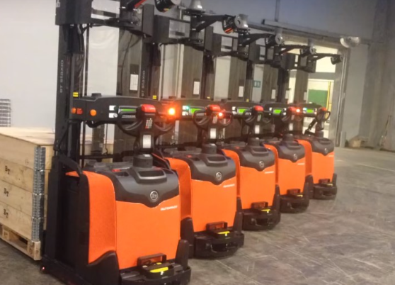 引進無人叉車的優勢以及如何選擇